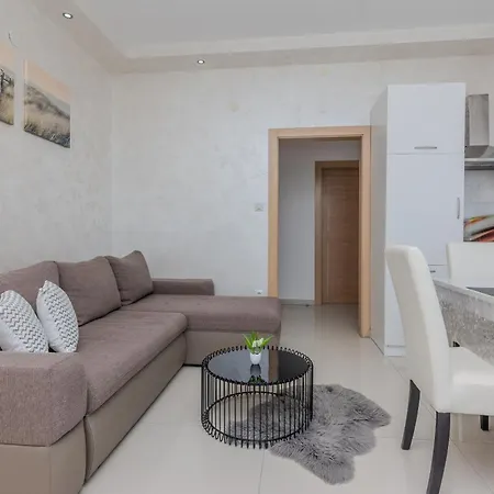Apartment Mavracic
