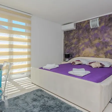 Mavracic Apartment