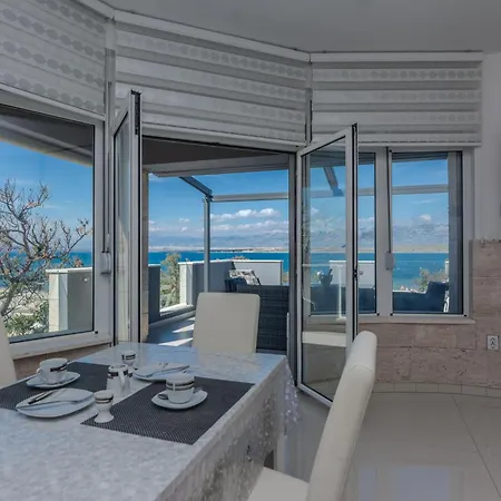 Apartment Mavracic Vir