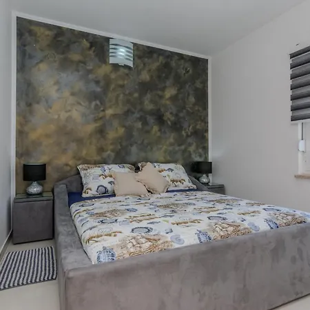 Apartment Mavracic *