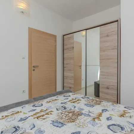 Mavracic Apartment